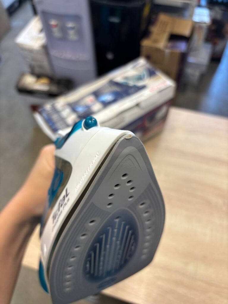 Утюг Tefal EASYGLISS 2 FV5718E0