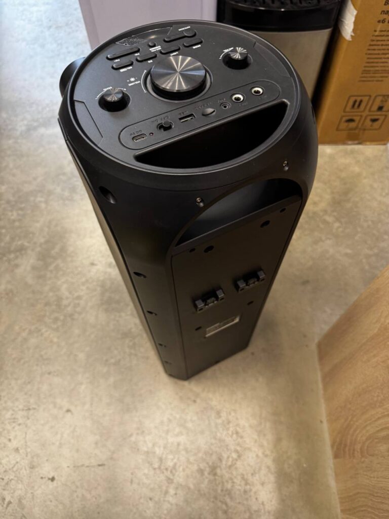 Портативная аудиосистема Digma D-MC1720