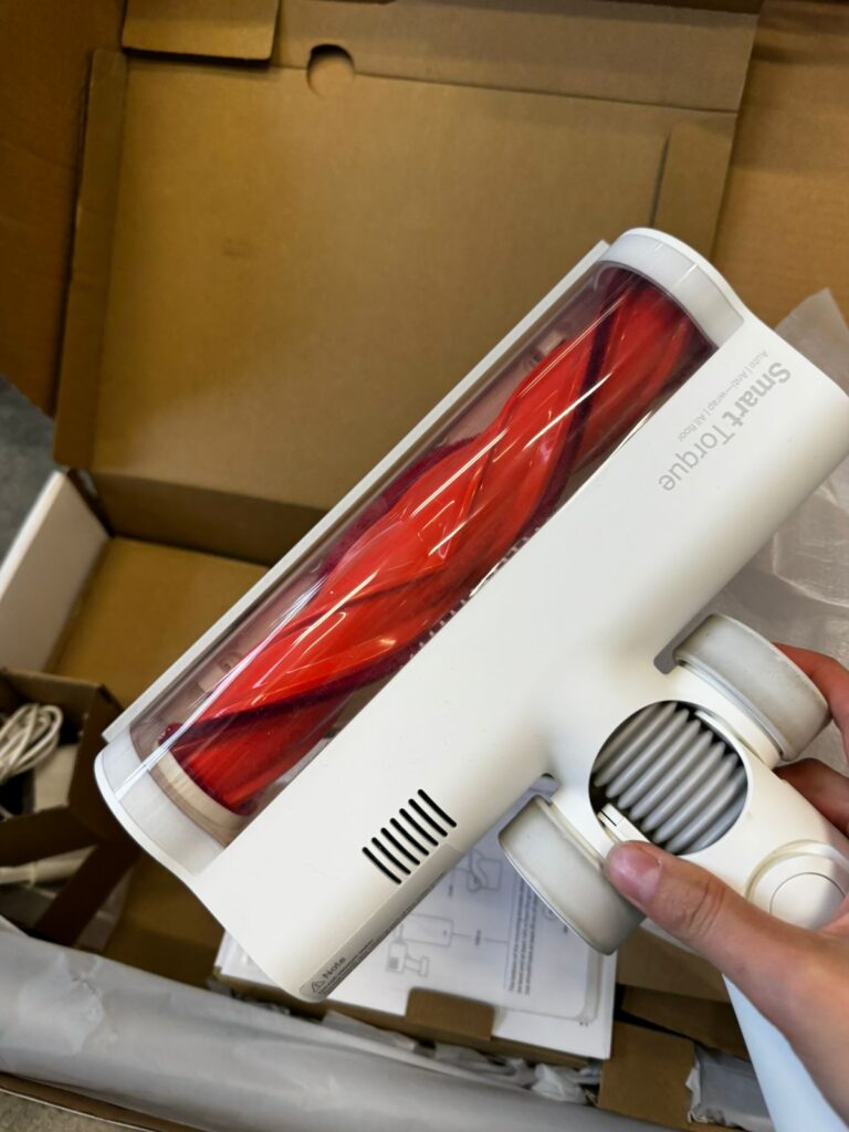 Пылесос вертикальный Xiaomi Mi Vacuum Cleaner G10 белый