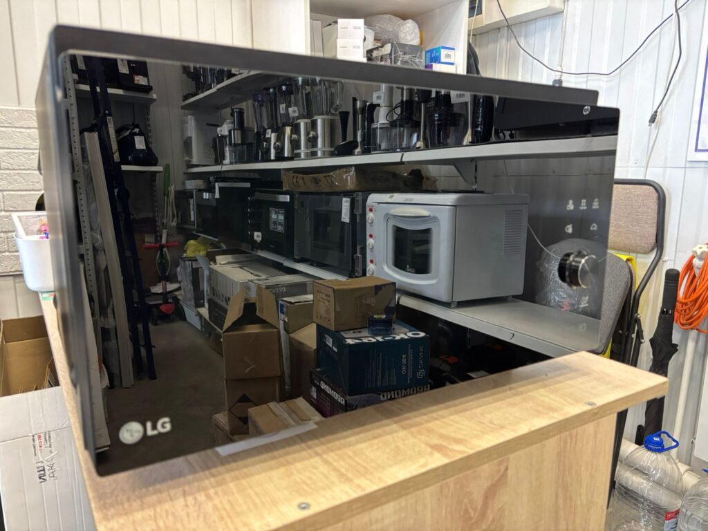 Конвекционная микроволновая печь с грилем Lg NeoChef MJ3965BIS