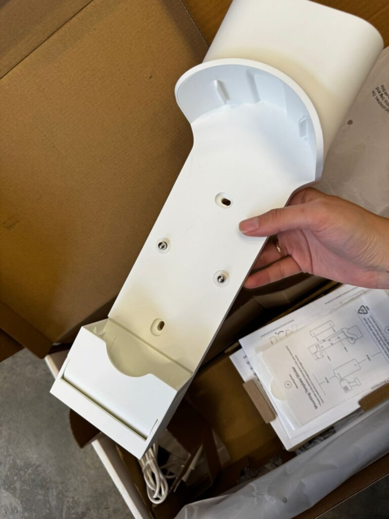 Пылесос вертикальный Xiaomi Mi Vacuum Cleaner G10 белый