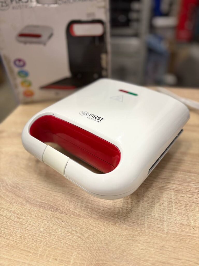 Сэндвичница First FA-5338-5 белый