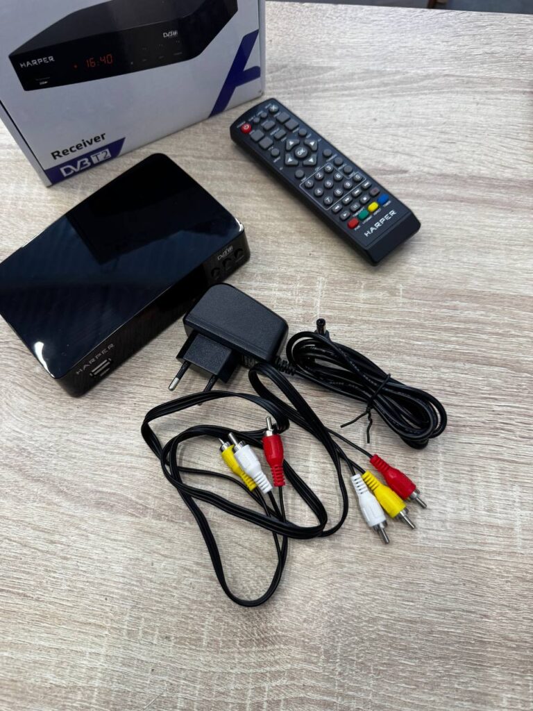 Цифровой тв приемник DVB-T2 HARPER HDT2-1511