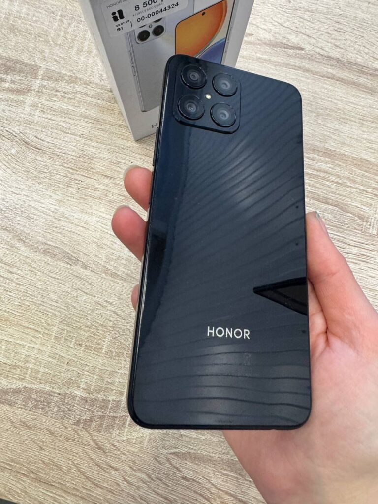 Смартфон HONOR X8 6/128GB