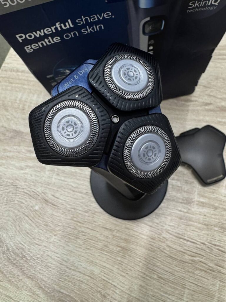 Электробритва Philips S58854