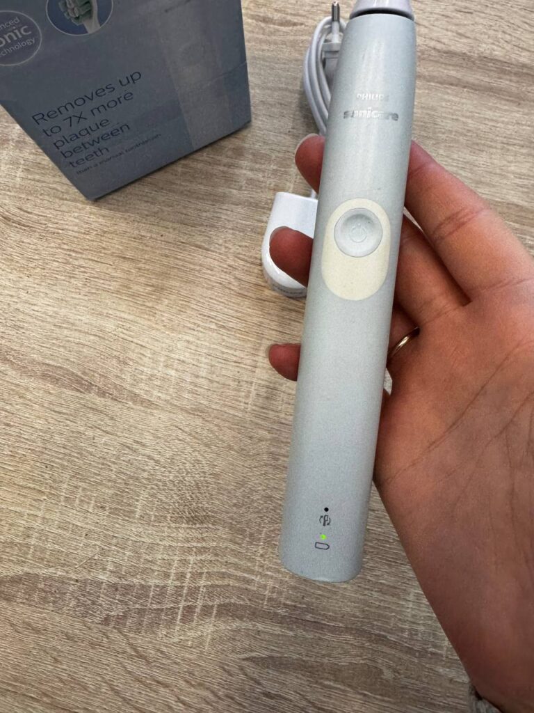 Электрическая зубная щетка Philips Sonicare ProtectiveClean HX6803/04