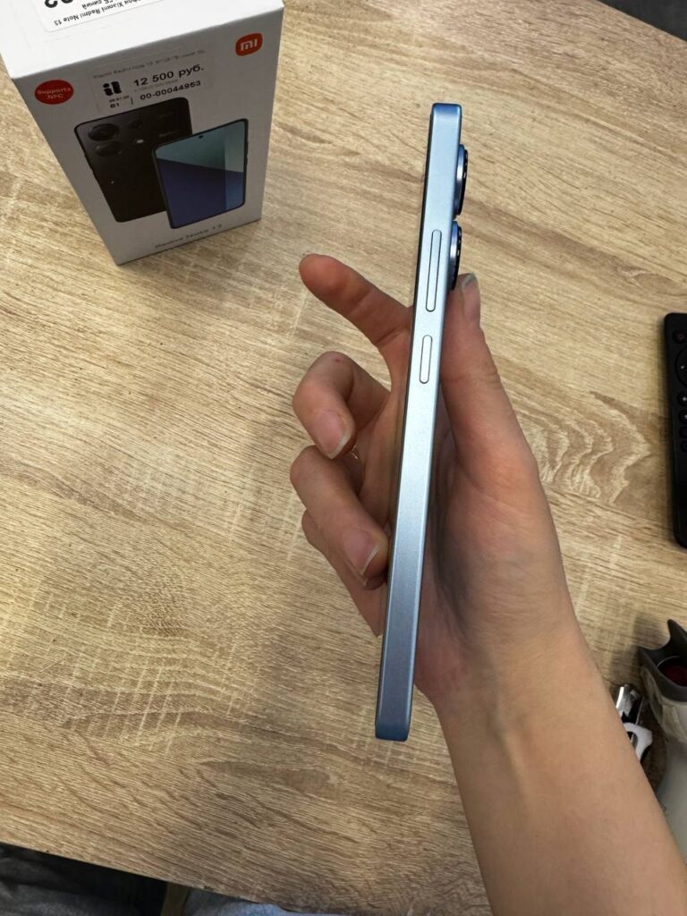 Смартфон Xiaomi Redmi Note 13 8/128GB