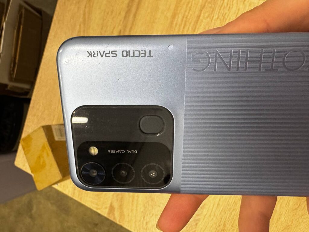 Смартфон Tecno Spark Go 2