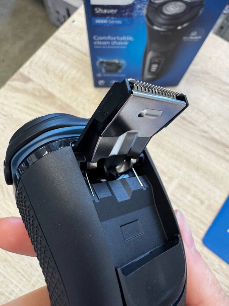 Электробритва Philips S3244/12