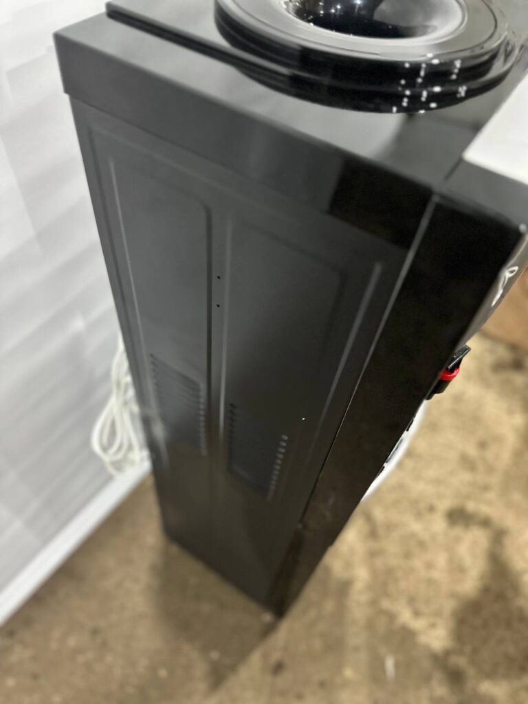 Кулер для воды напольный LD-AEL-47 black/silver