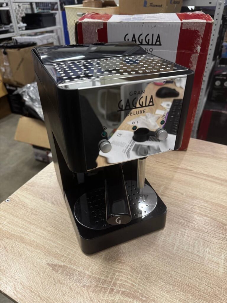 Кофеварка рожкового типа Gaggia Gran DeLuxe Black