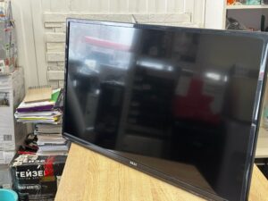 Телевизор Akai LEA-32M19P