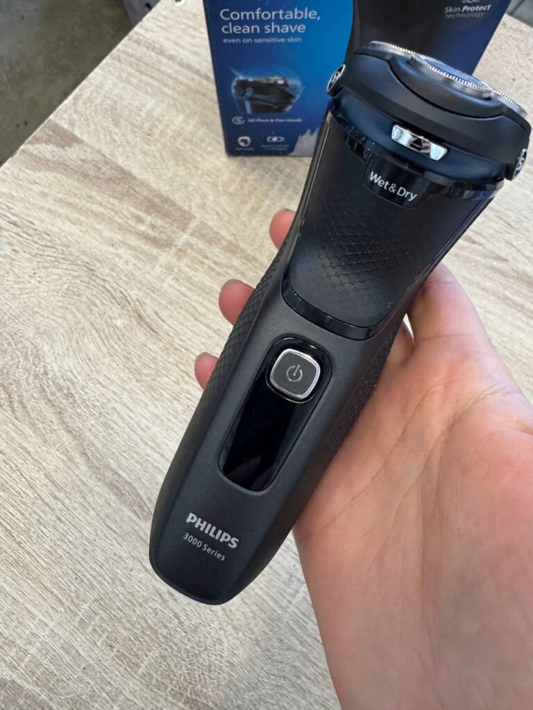 Электробритва Philips S3244/12