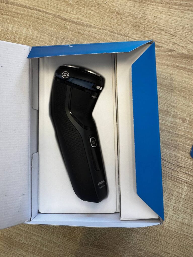 Электробритва Philips S3244/12