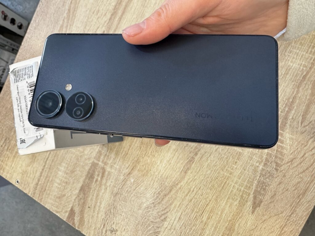 Смартфон Tecno Camon 19 6/128Gb