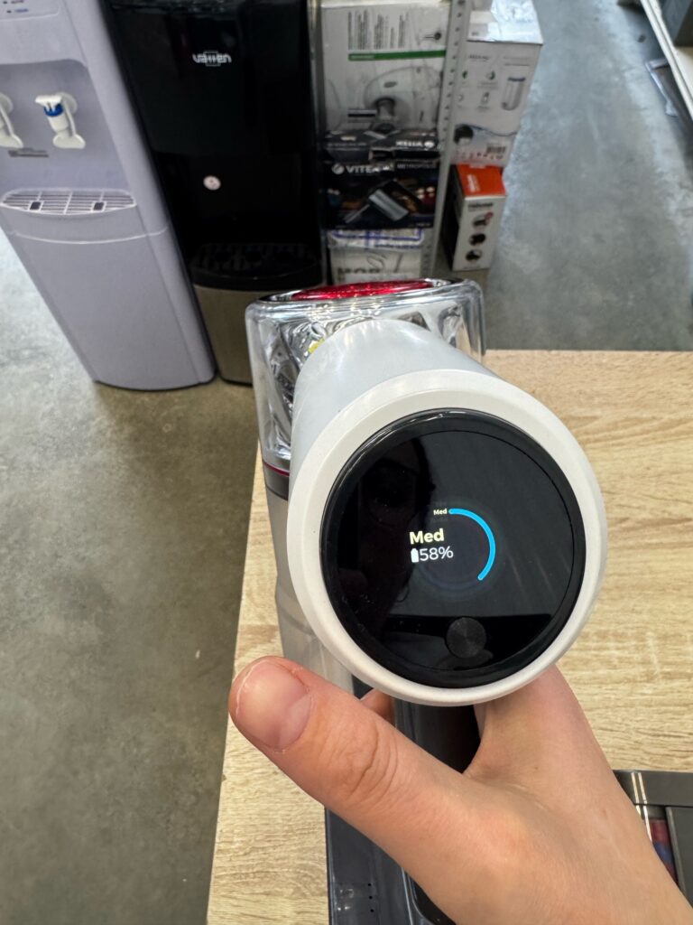 Пылесос вертикальный Redroad V17