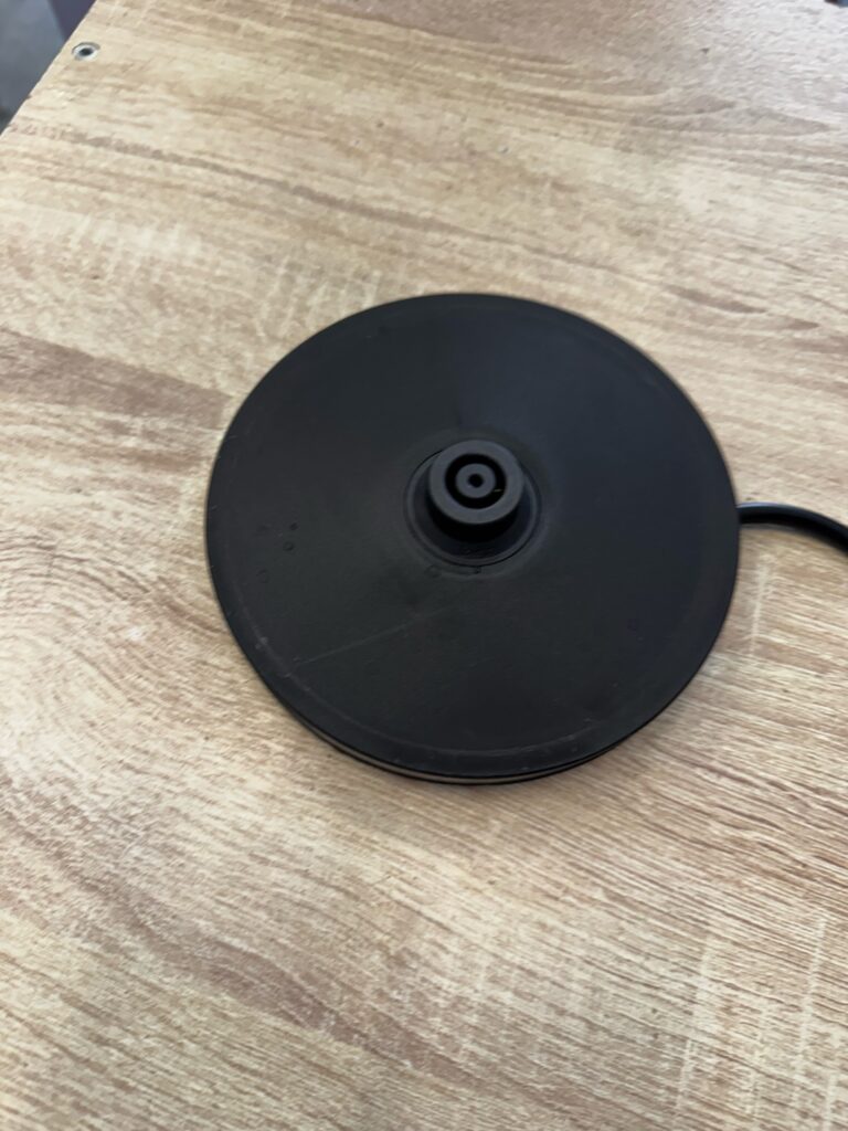 Чайник электрический RED SOLUTION AM120D