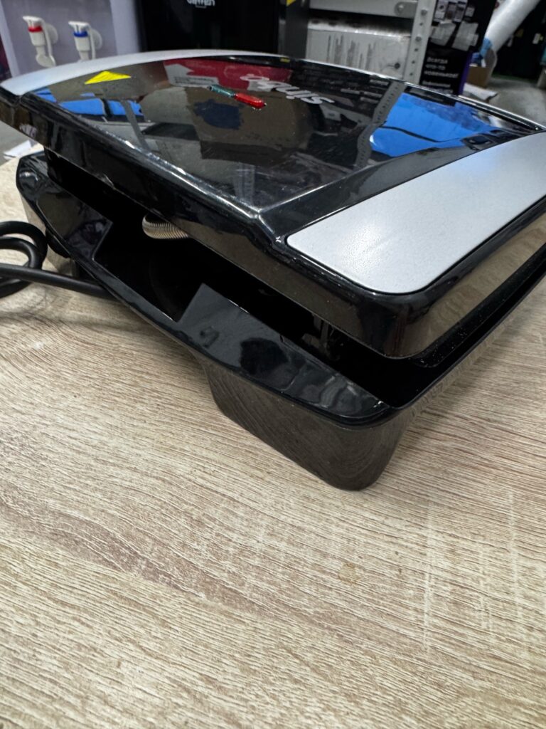 Сэндвичница Sinbo SSM 2549 BK