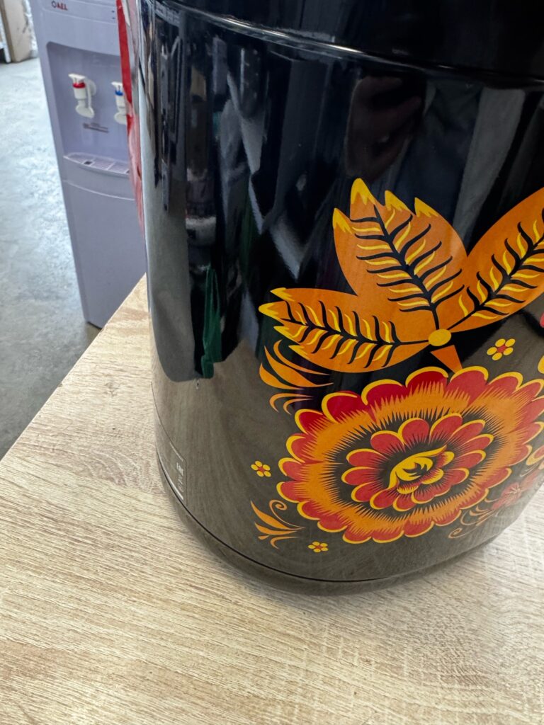 Термопот Starwind STP1830