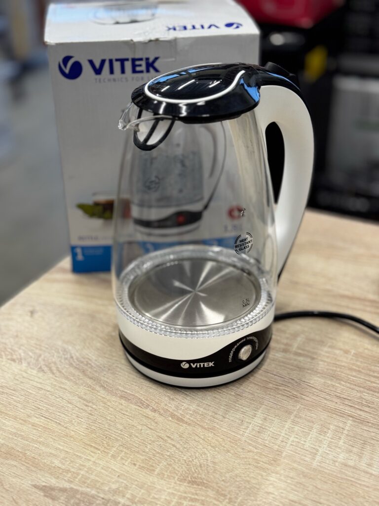 Чайник Vitek VT-7027 BW