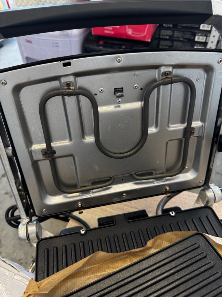 Гриль BBK BEG2002