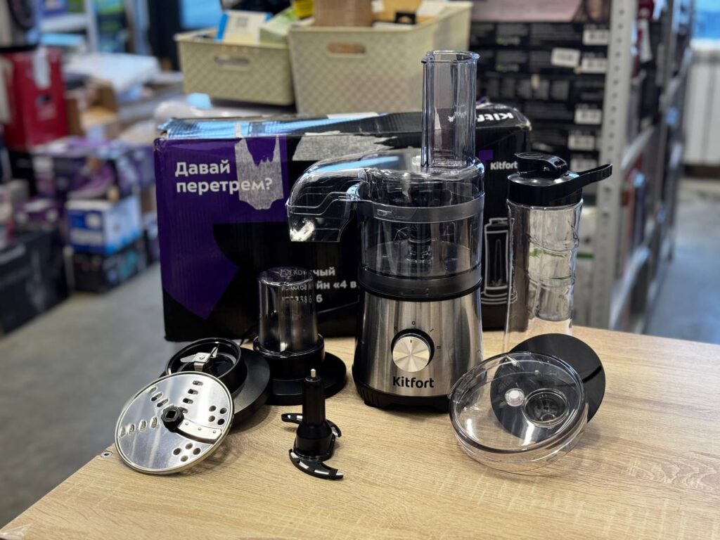 Кухонный комбайн Kitfort КТ-1386