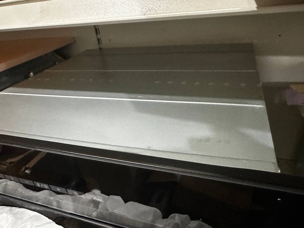 Компактный духовой шкаф с СВЧ Haier HMX-BDC399B