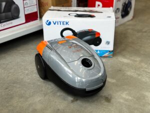 Пылесос Vitek VT-1819