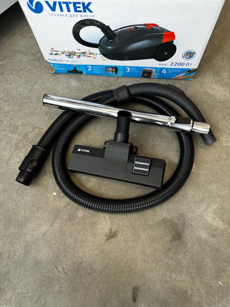 Пылесос Vitek VT-1819