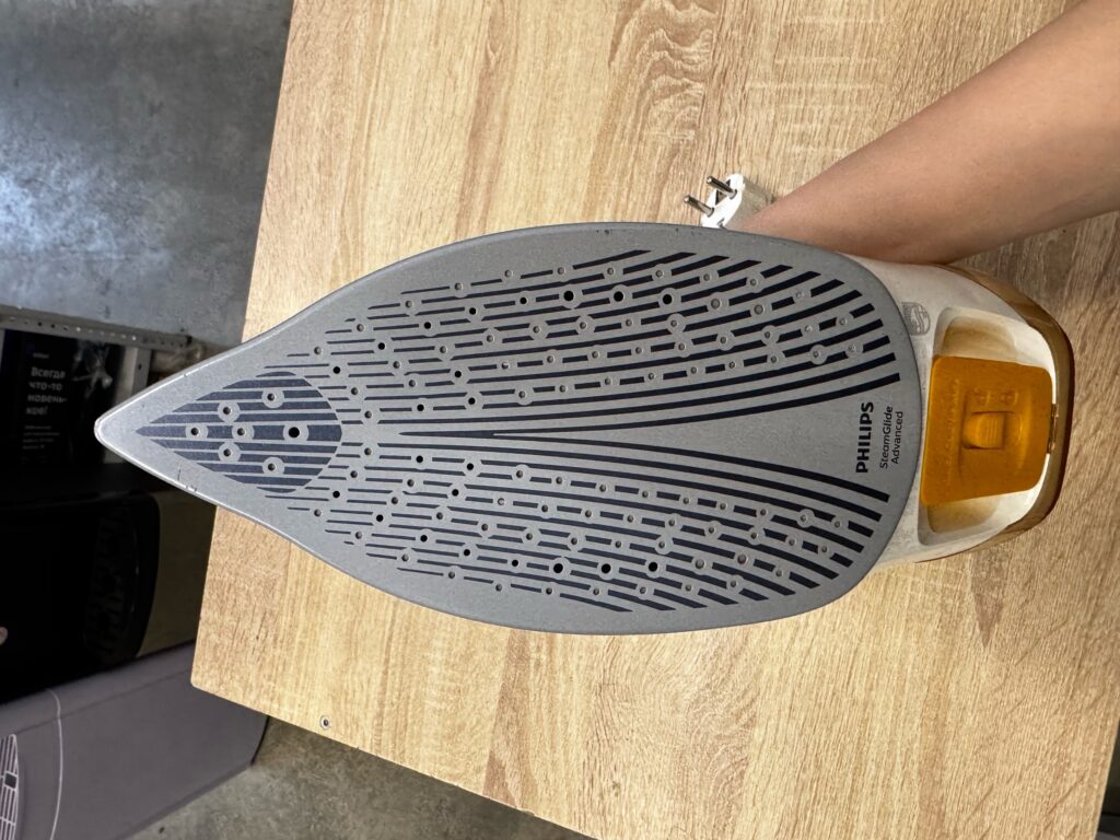 Утюг Philips GC4560