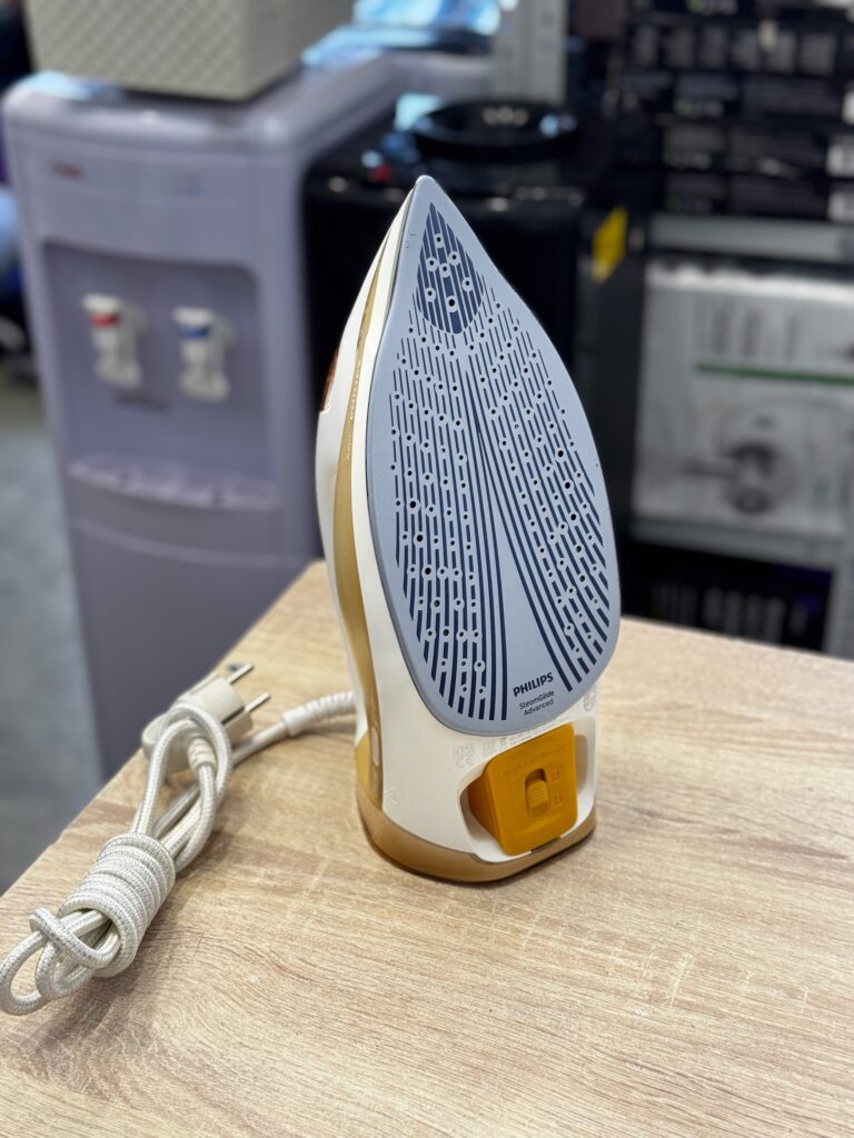 Утюг Philips GC4560