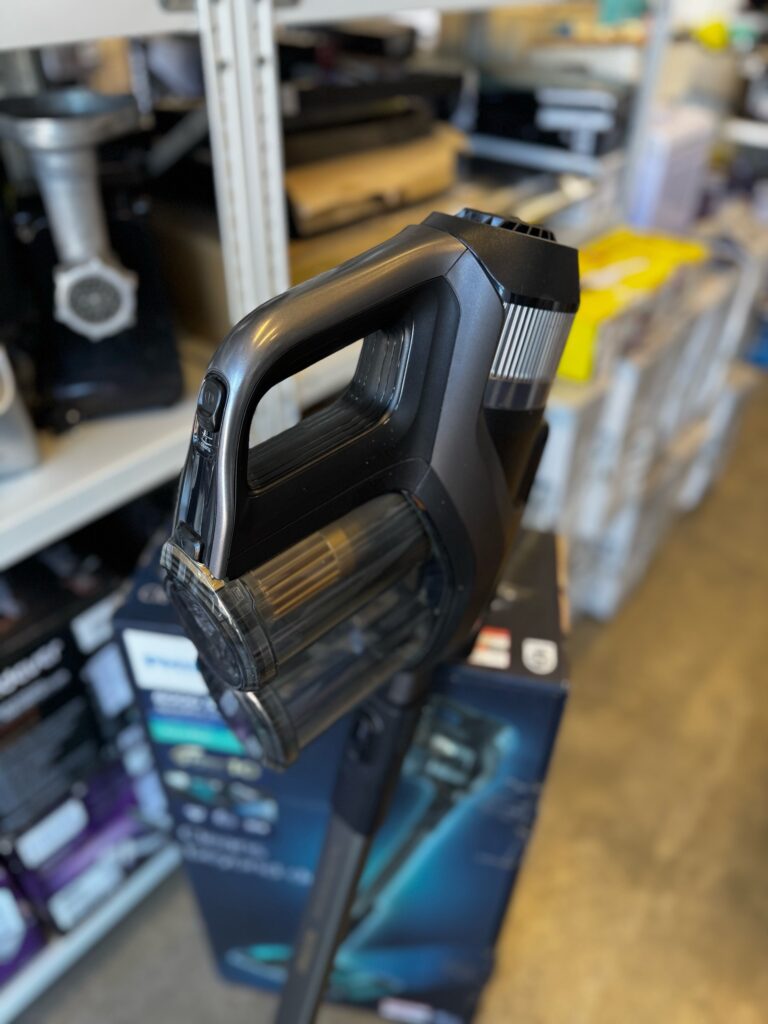 Пылесос ручной (handstick) Philips XC8347/01