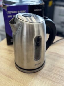 Чайник Kitfort КТ-6106