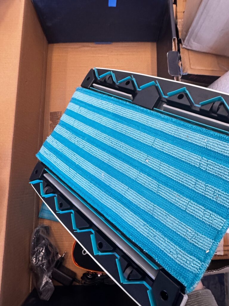 Пылесос ручной (handstick) Philips XC8347/01