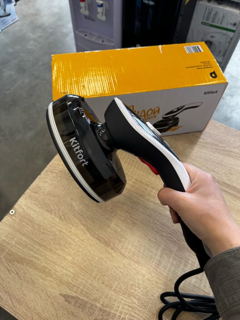 Отпариватель ручной Kitfort КТ-9208