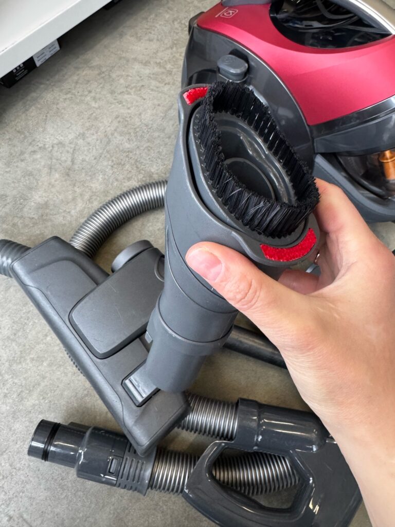 Пылесос LG VC83209UHA Kompressor