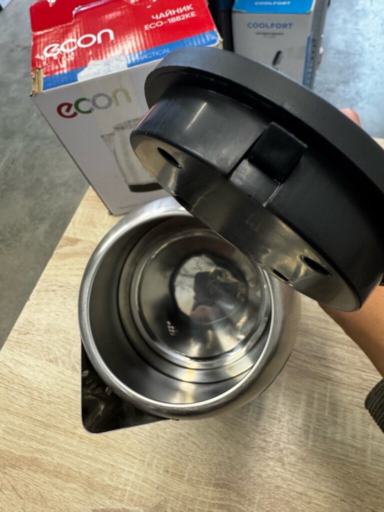 Чайник Econ ECO-1882KE