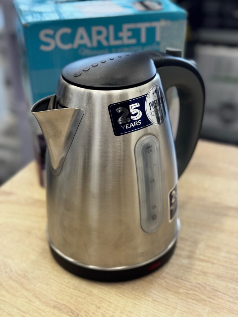 Чайник Scarlett SC-EK21S97