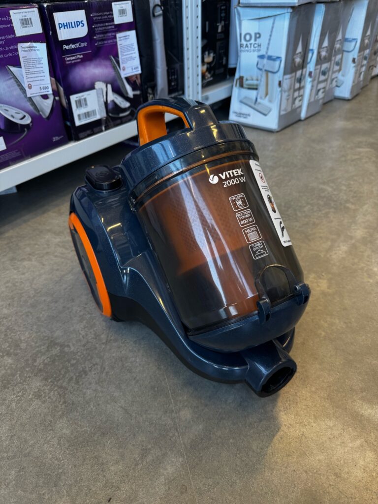 Пылесос Vitek VT-1894 OR