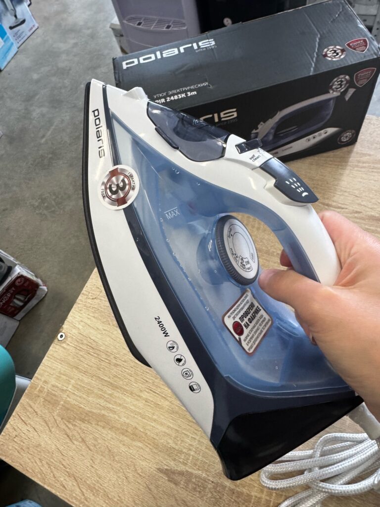 Утюг Polaris PIR 2483K