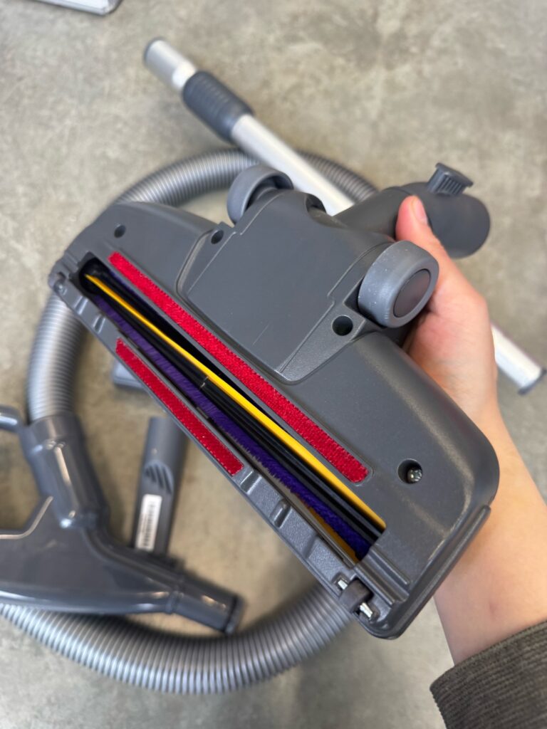 Пылесос LG VC5420NHTCG