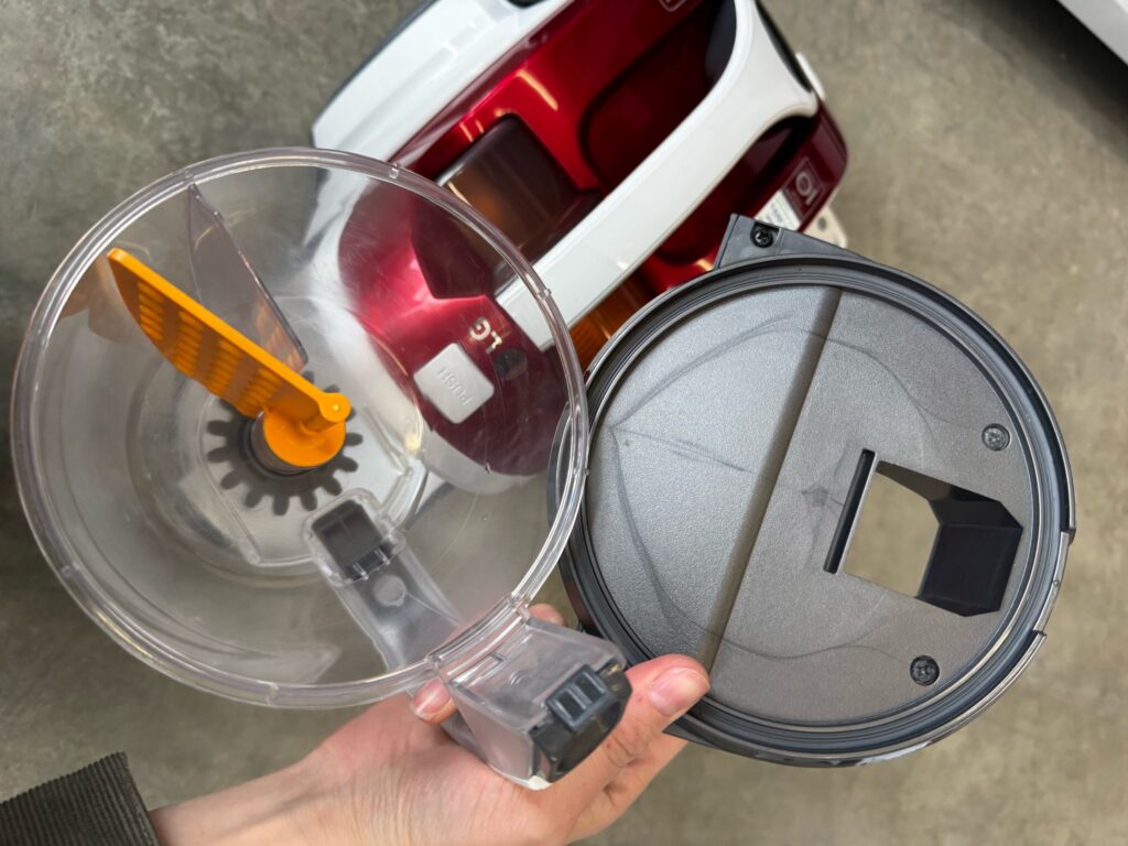 Пылесос с контейнером для пыли LG VC73188NELR