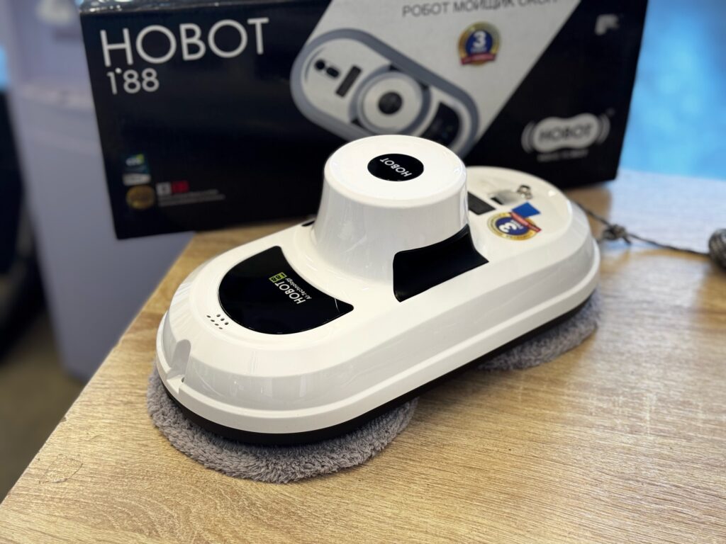 Робот-мойщик окон HOBOT-188