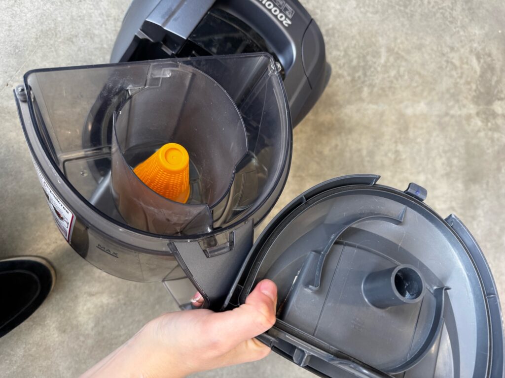 Пылесос LG VC5420NHTCG