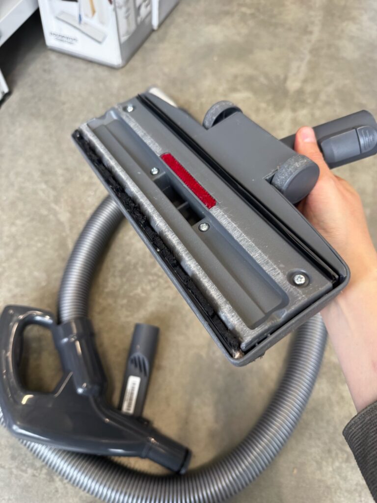 Пылесос LG VC5420NHTCG