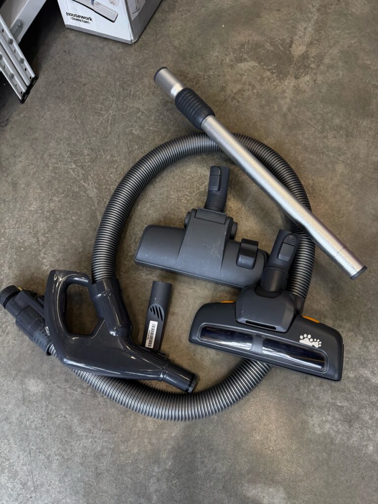 Пылесос LG VC5420NHTCG