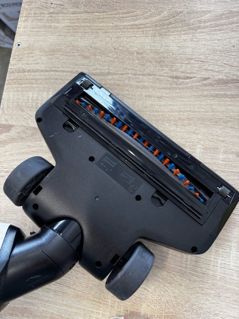 Пылесос ручной (handstick) Philips FC6164/02