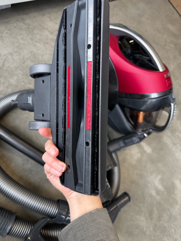 Пылесос LG VC83209UHA Kompressor