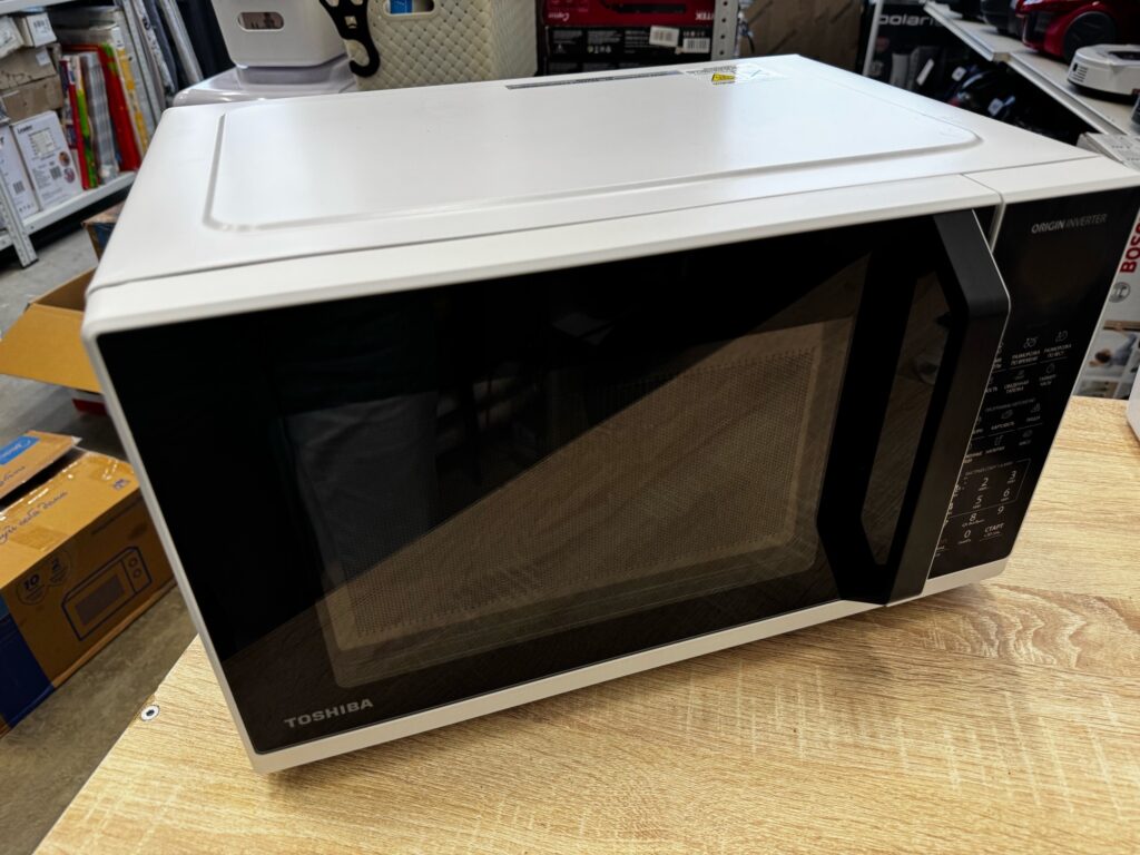 Микроволновая печь соло Toshiba MW3-EM25PE(WH)