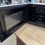http://Микроволновая%20печь%20Midea%20MM719M2Z-W